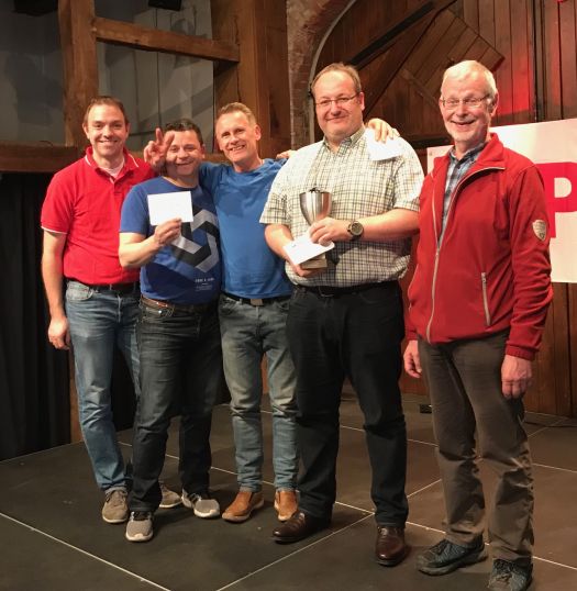 Die Gewinner (ab 2. v.l.): Waldemar Klein (2. Preis), Christian Recca (3. Preis), Gert Schaumlöffel (1. Preis)